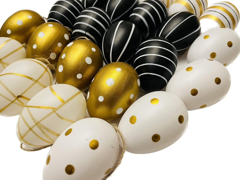24db Hímes tojás akasztóval (fekete-fehér-arany)